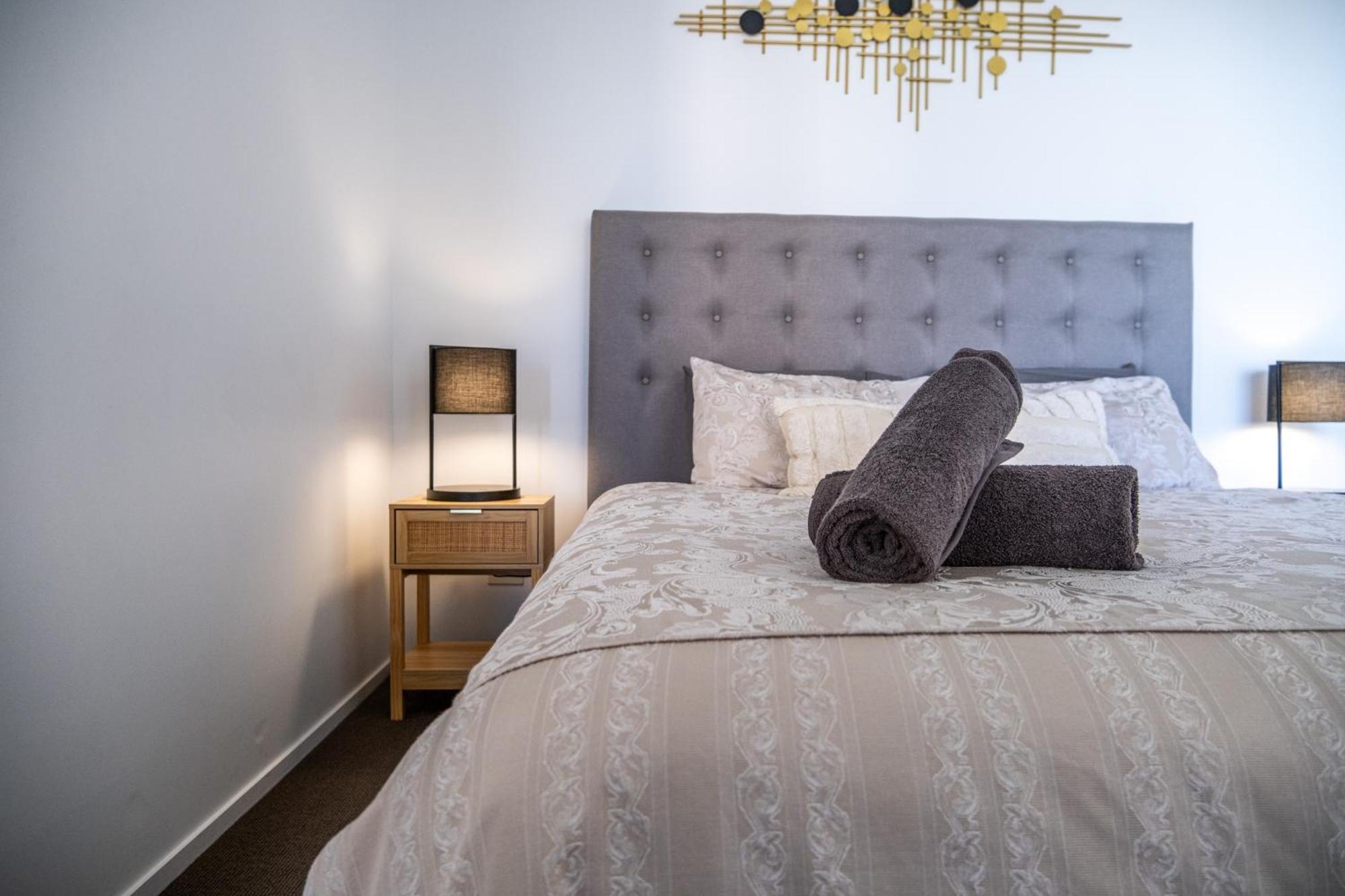 Brisbane City Luxury Riverfront Apartments Экстерьер фото
